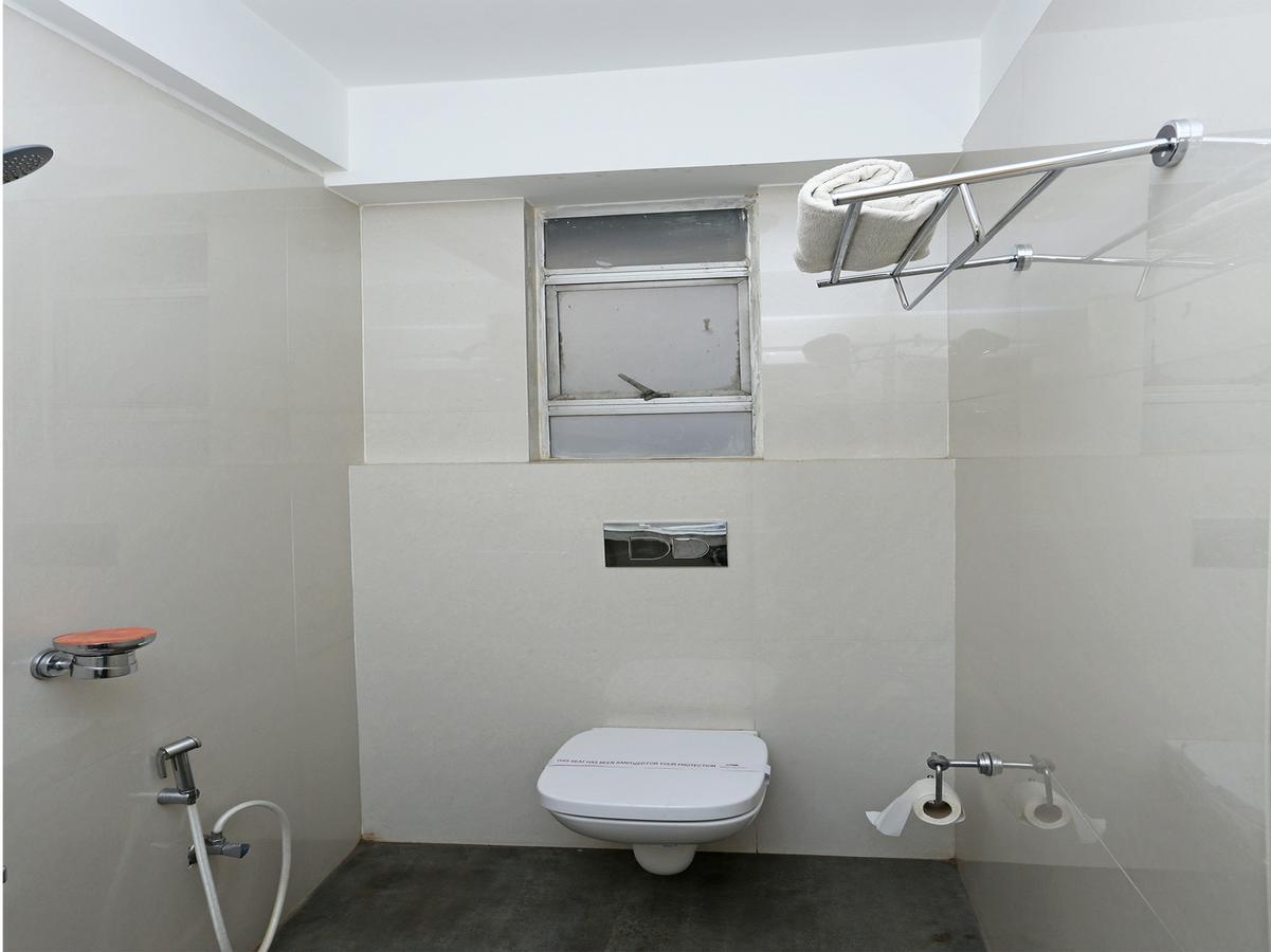 Hotel Amrit Regency Guwahati Esterno foto